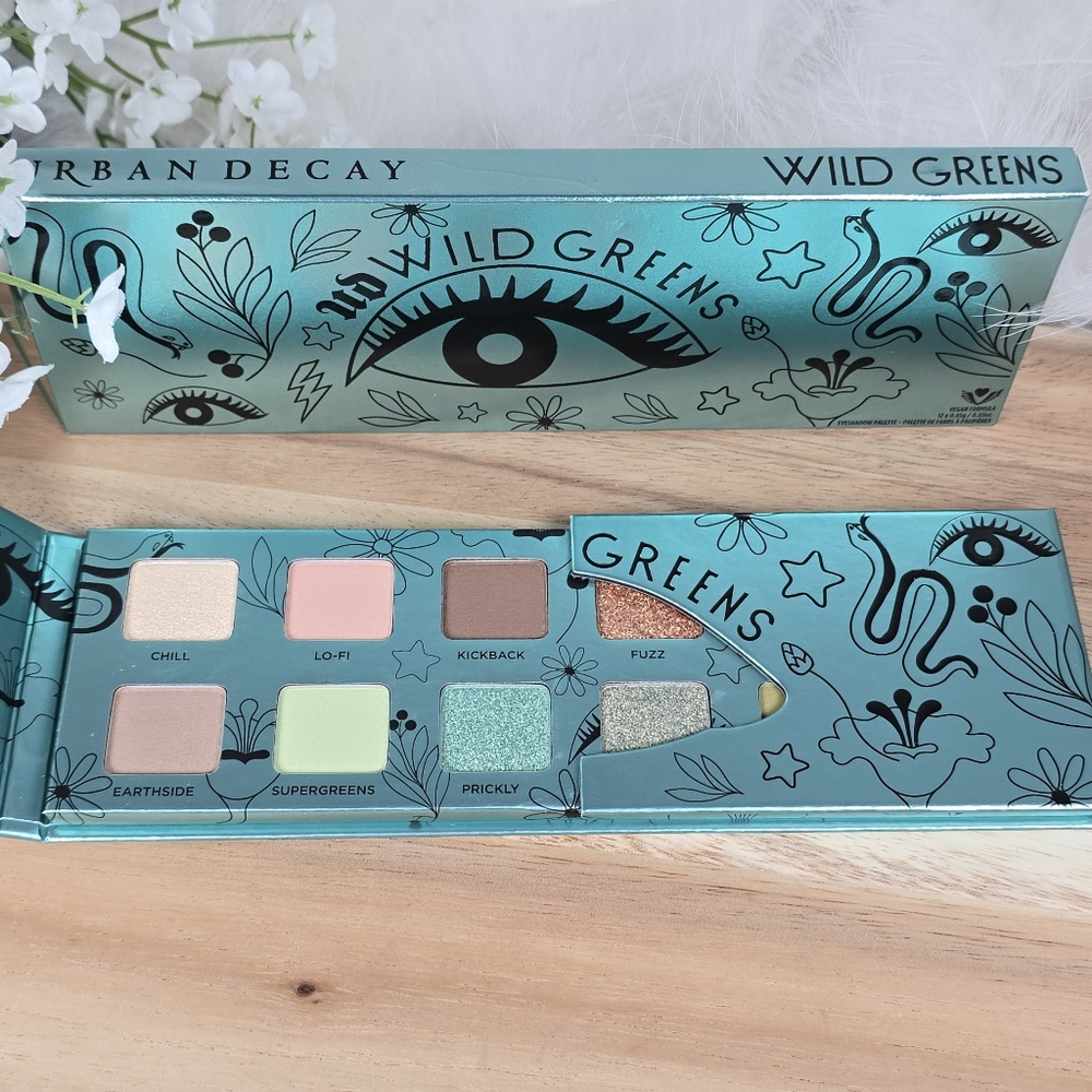Urban Decay Wild Greens Eye Shadow Makeup Palette Vegan Formula Full Size New - Picture 8 of 16